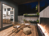 3 Airy Living Spaces With Effortless Indoor-Outdoor Flow (9 photos)