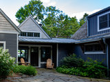 Yard of the Week: Lakefront Retreat for Relaxing and Entertaining (13 photos)